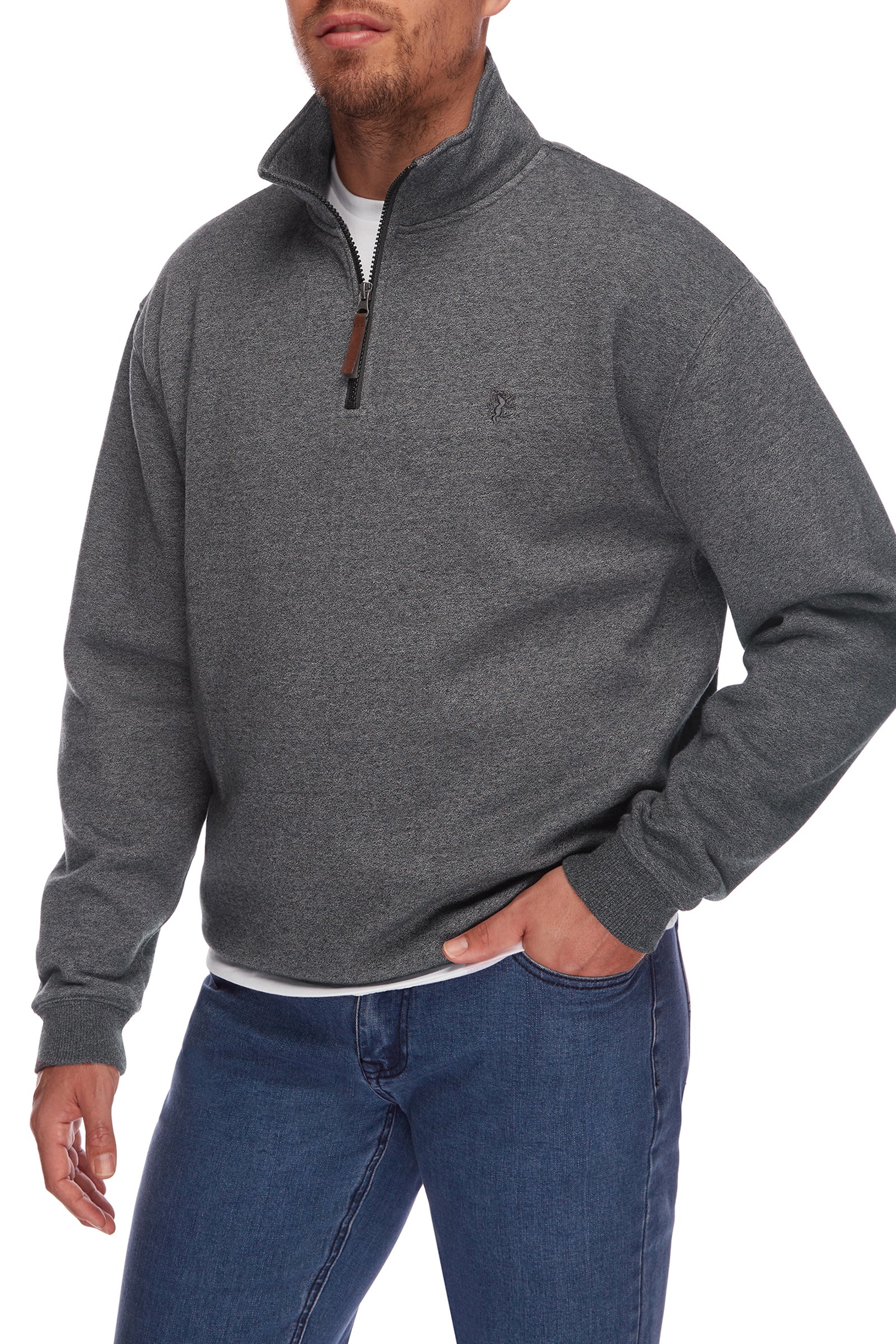 FLO034_STIRLING-ZIP-SWEAT_PLKO000002_CHR_3_envql4_1727313057