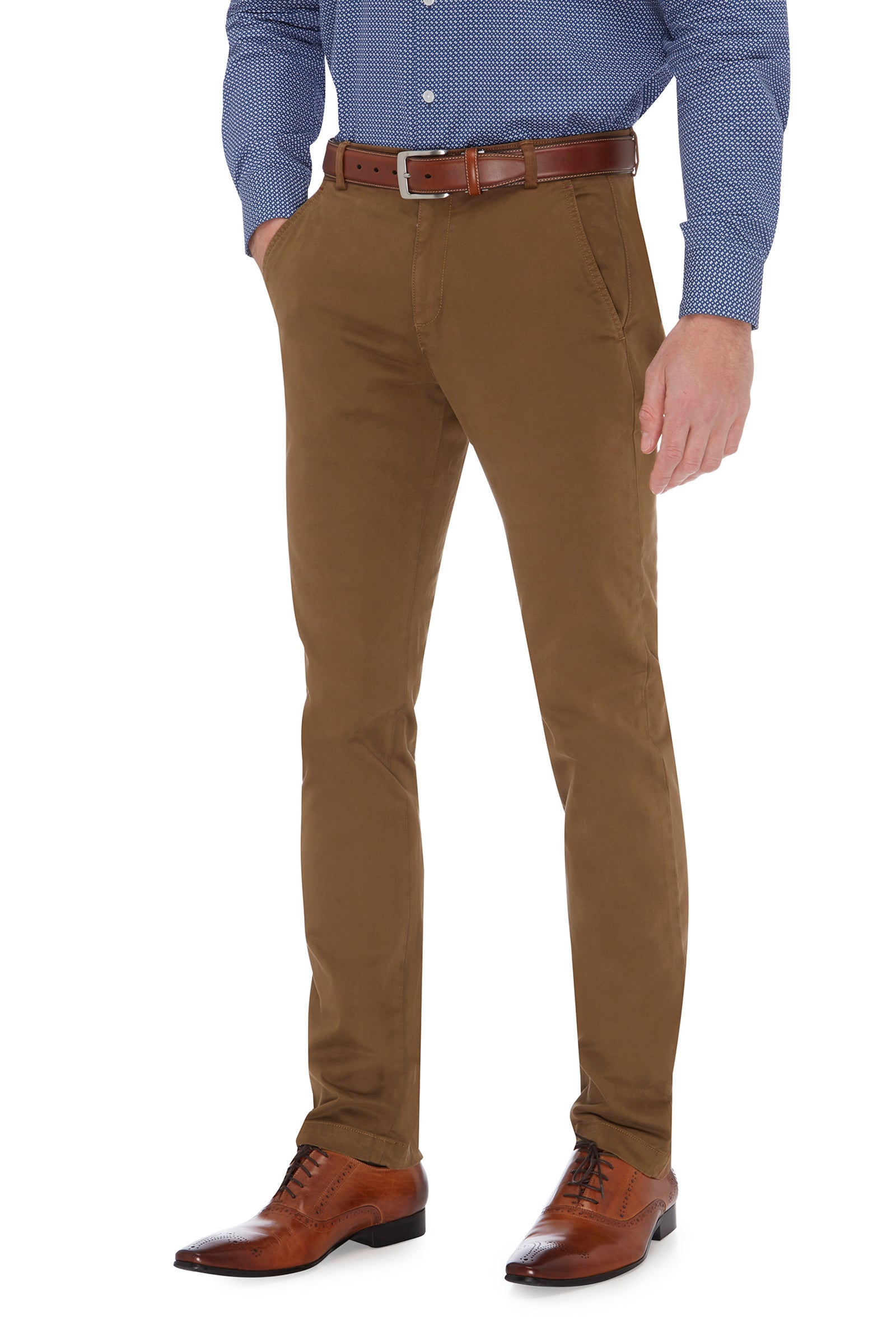 FLP002_BREEZE-EDUSA-CHINO_PLTP000002_NUT_1_ivaj27_1727313075