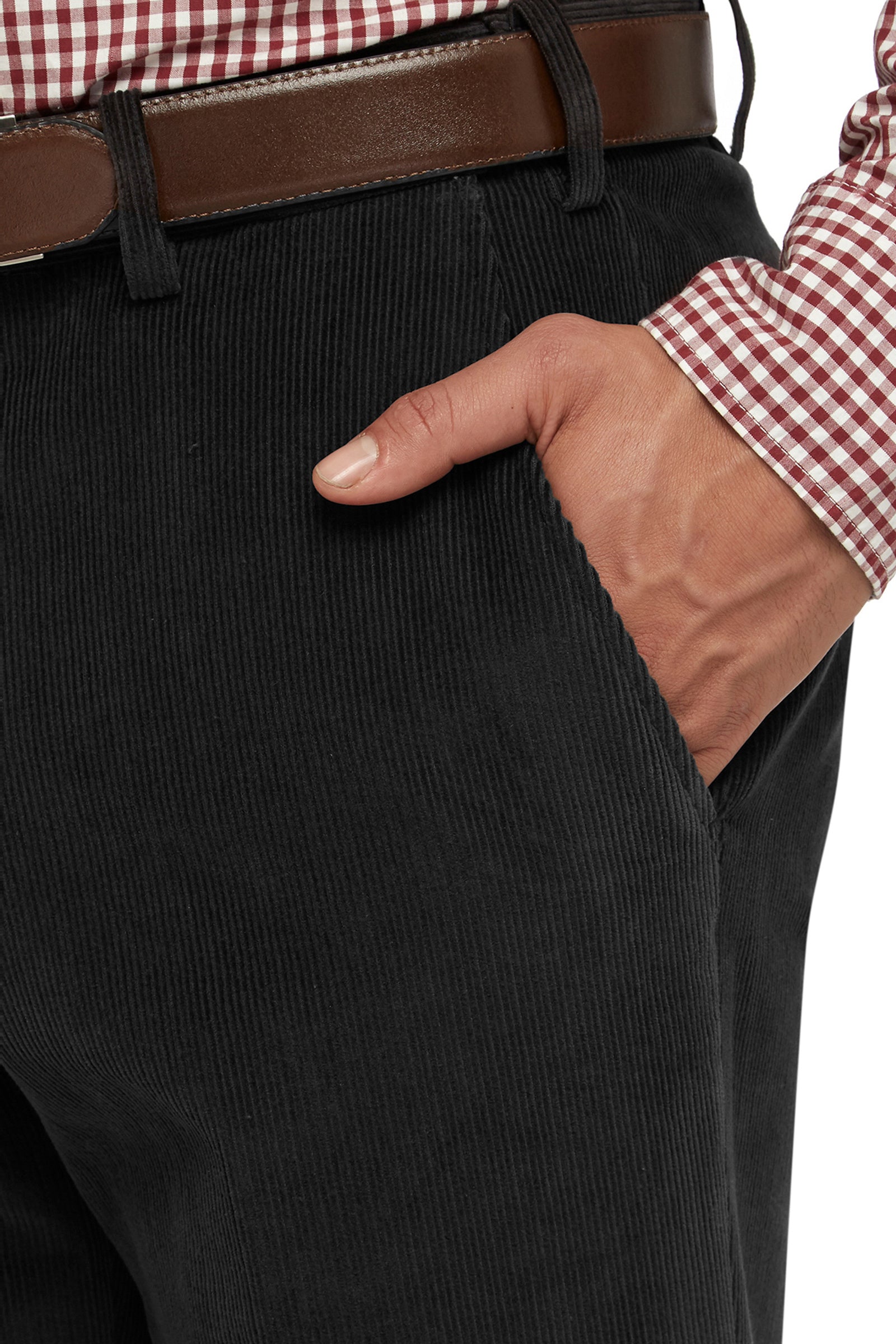 FLP016_SUTTON-12W-CORD-TROUSER_PLTP000019_CHR_3_yh364p_1727313321