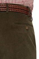 FLP016_SUTTON-12W-CORD-TROUSER_PLTP000019_MOC_4_knwlfp_1727313334
