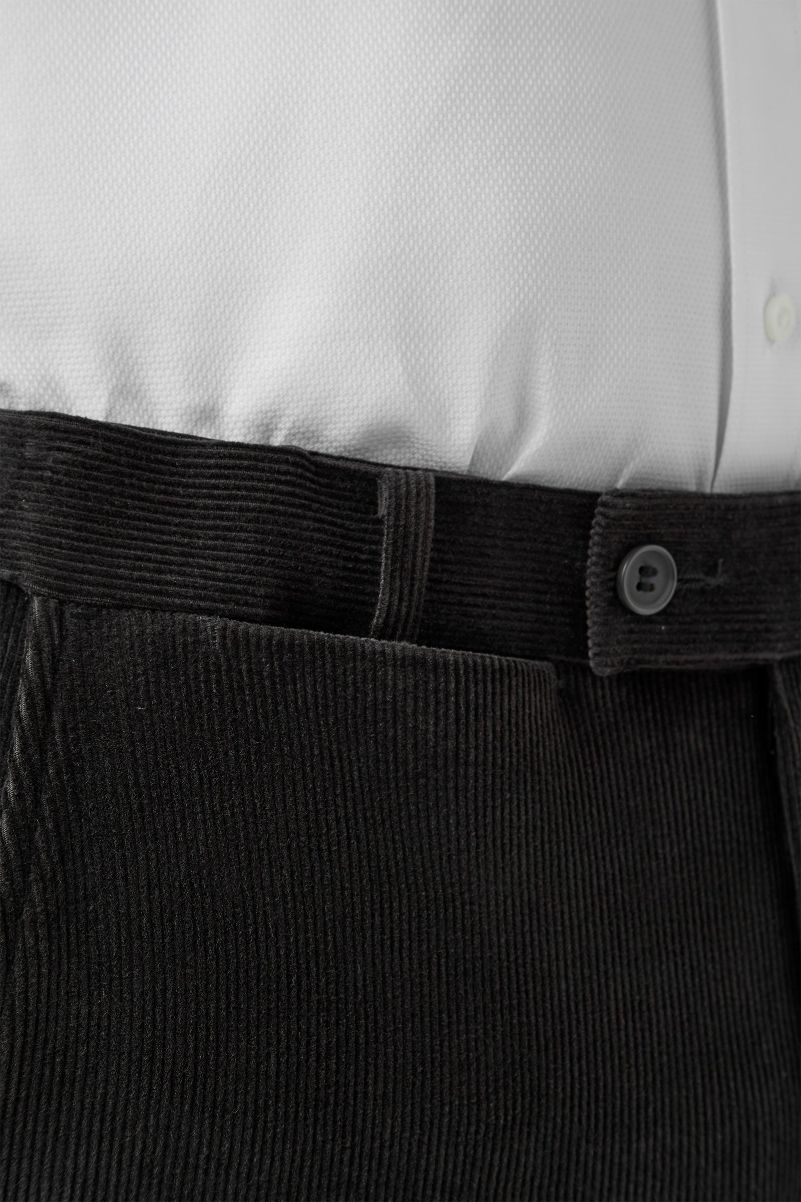 FLP016_SUTTON-12W-CORD_PLTP000019_CHR_5_e8sgid_1772645162