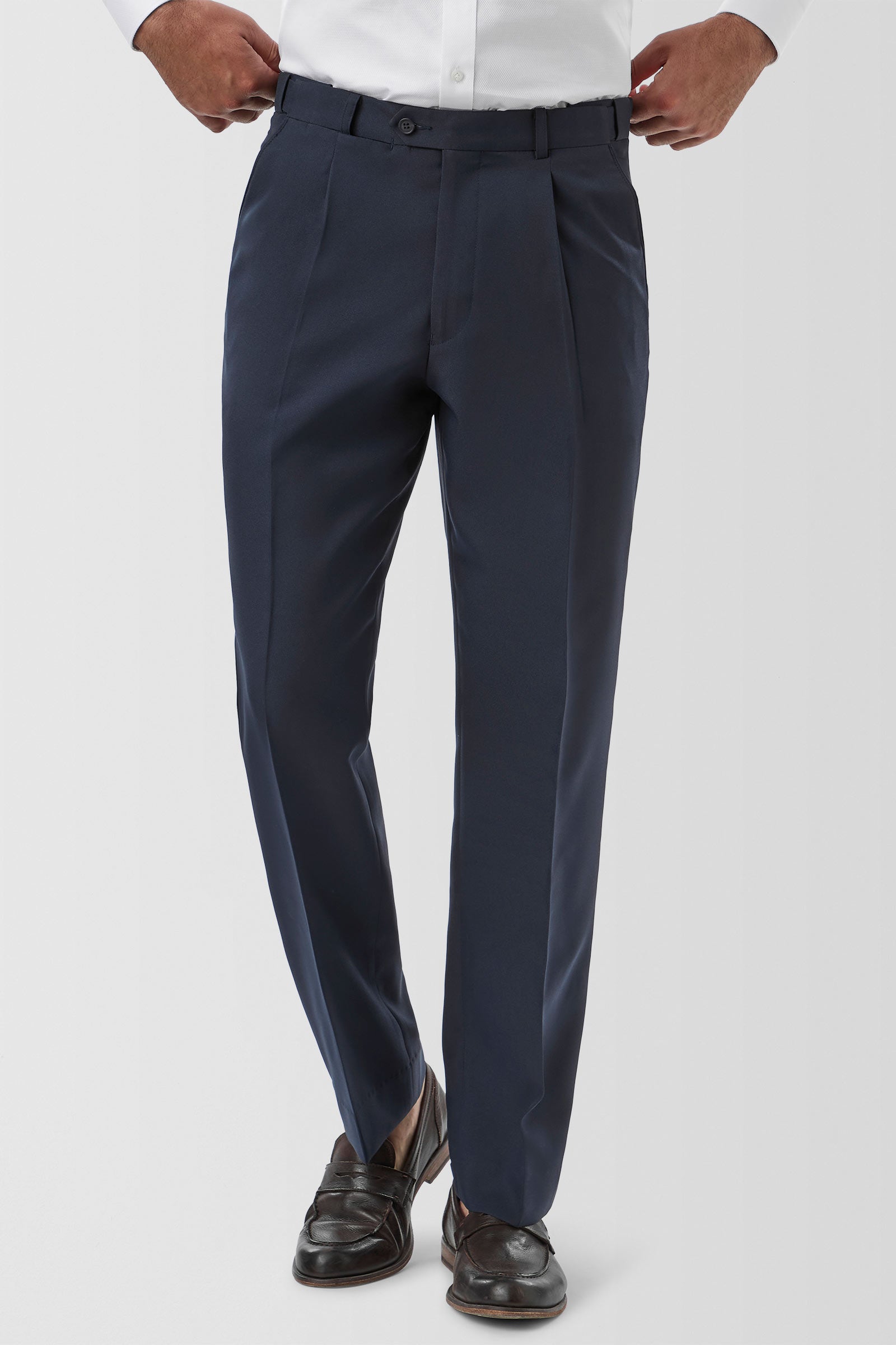 FLP005_DIPLOMAT-PLEAT-COAST_PLTP000005_NVY_1_pnydj5_1772644805