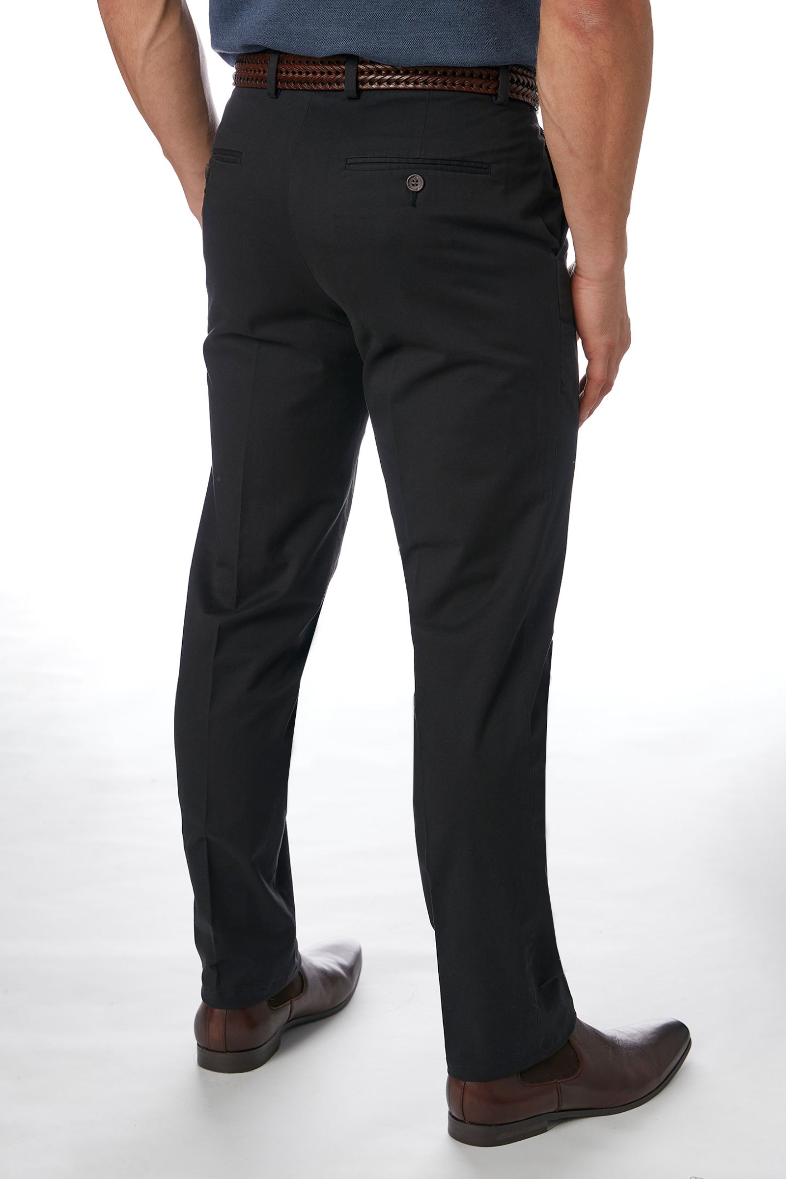 FLP010_NAVIGATOR-1770-CHINO_PLTP000012_BLK_2_p4to5k_1727313234