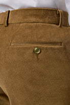 FLP016_SUTTON-12W-CORD-TROUSER_PLTP000019_CAM_4_logyru_1787891843