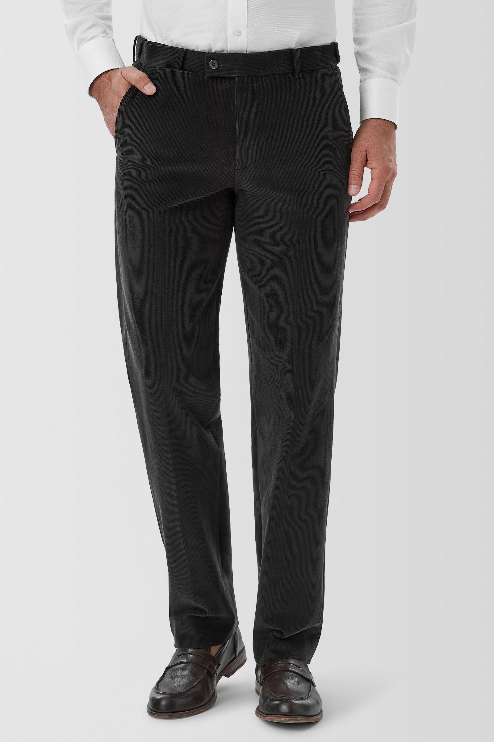 FLP016_SUTTON-12W-CORD_PLTP000019_CHR_1_eygcot_1772645154